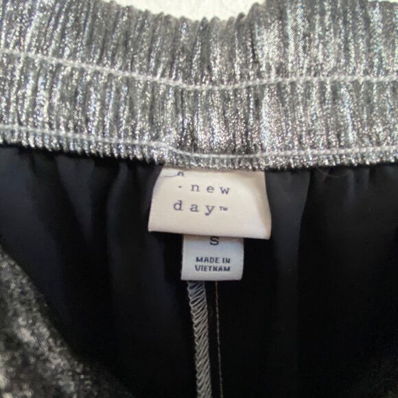 A New Day Silver Womans Pants Trousers Small Wide Leg Retro Festival Evening - Picture 6 of 9